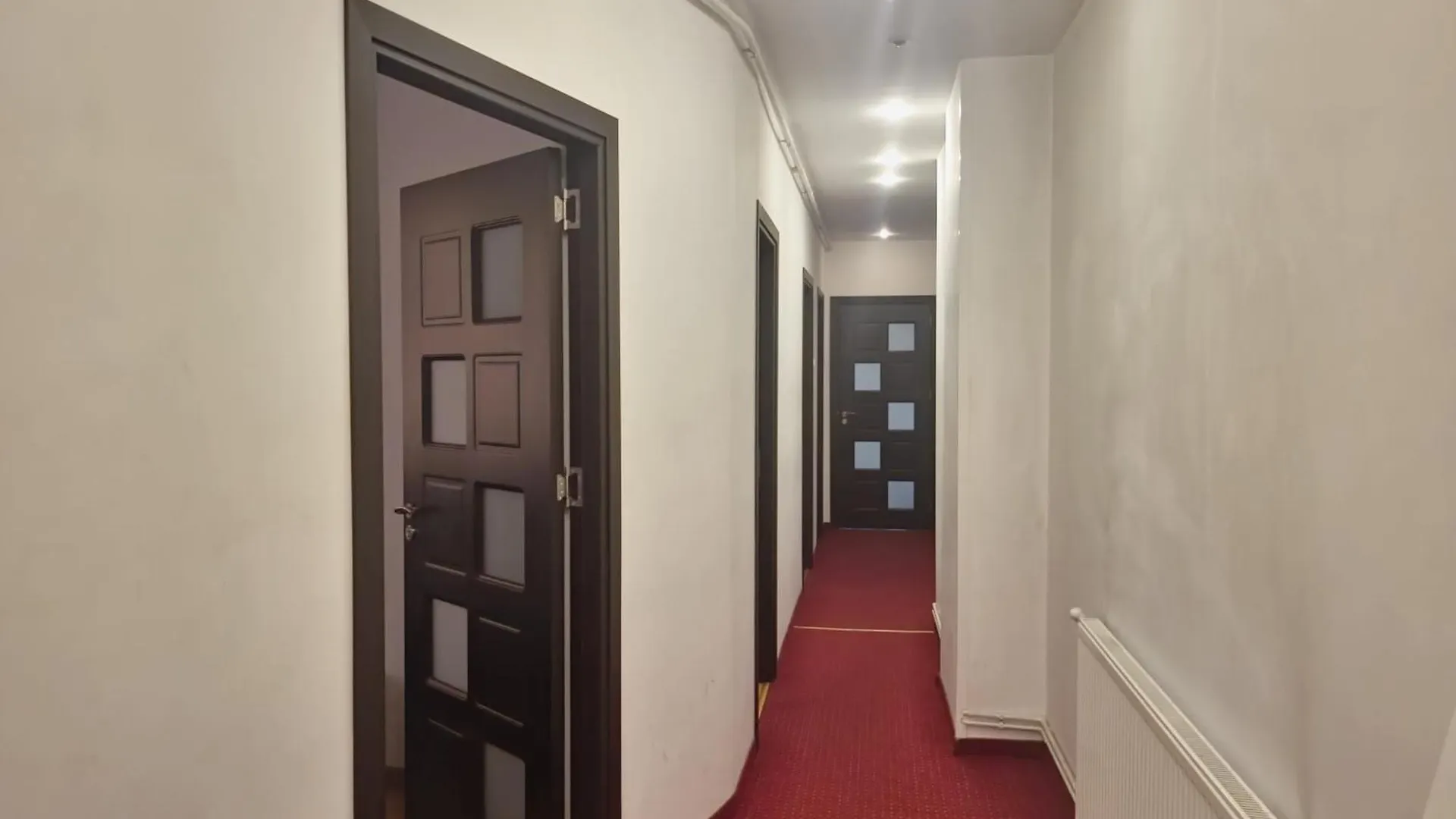 Aparthotel Yanis Bükreş Romanya